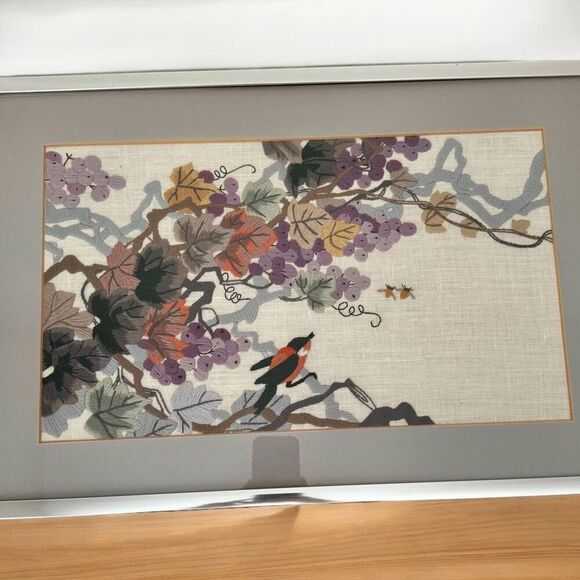 Vintage Grapes And Bird Framed Crewel - Picture 2 of 11